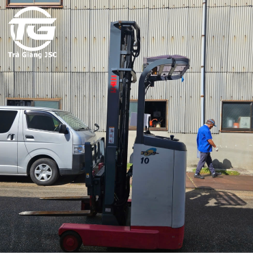 NICHIYU ELECTRIC REACH TRUCK 1 TON